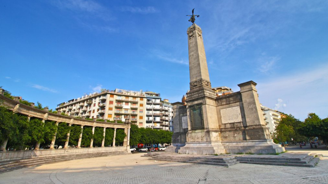 http://statua-libertà-palermo